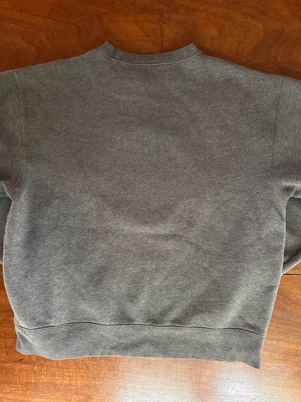 Y2K Warner Bros Foghorn Leghorn Sweatshirt Gray Embroidered Appliqué Size L - Picture 6 of 6